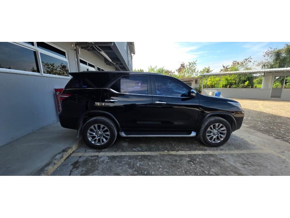 Toyota Hilux CD