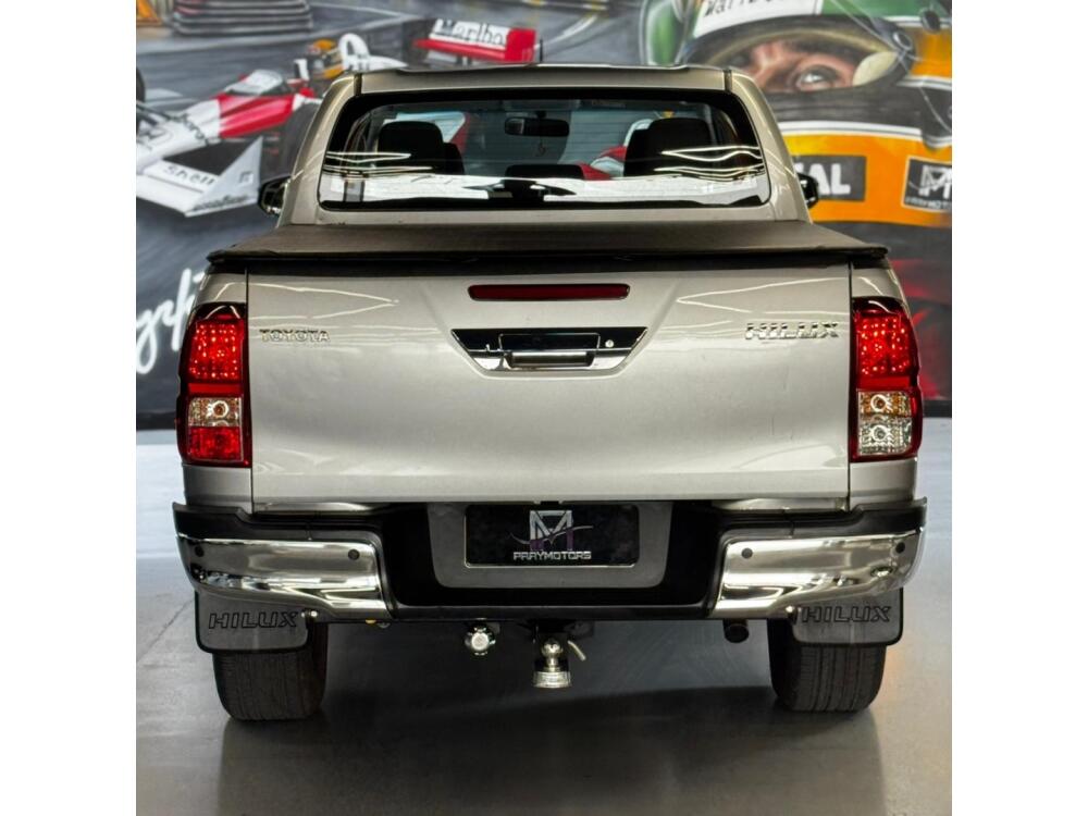 Toyota Hilux CD