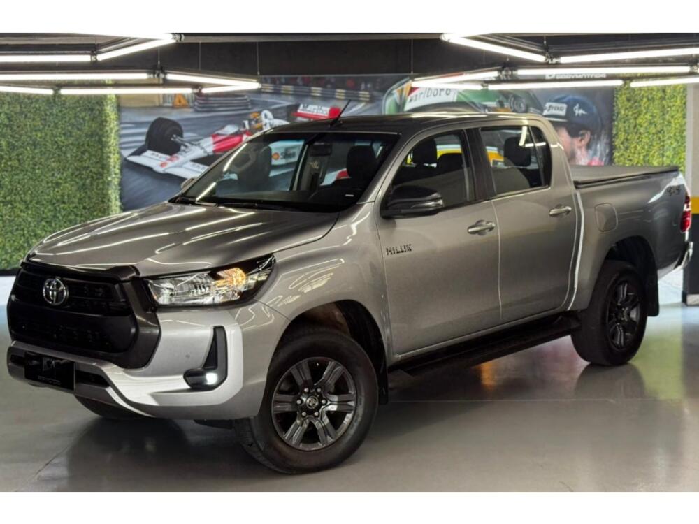 Toyota Hilux CD