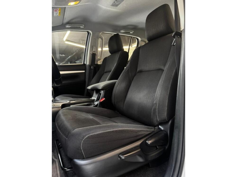 Toyota Hilux CD