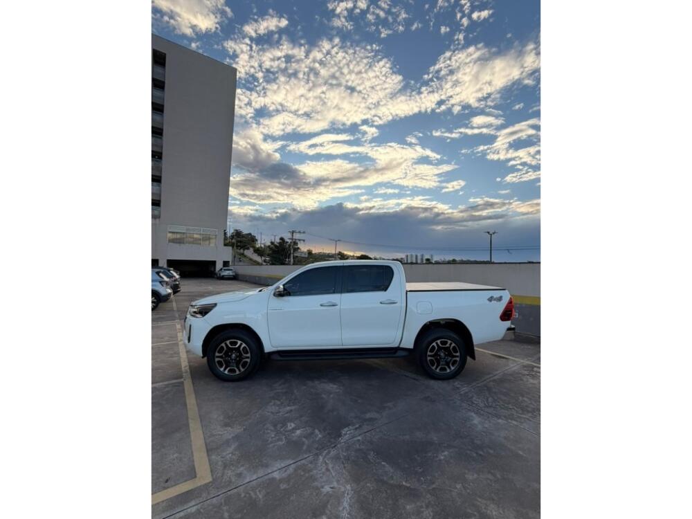 Toyota Hilux CD