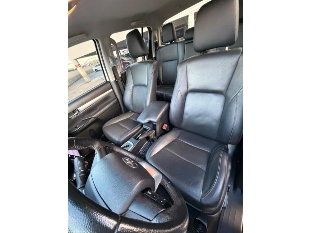 Toyota Hilux CD