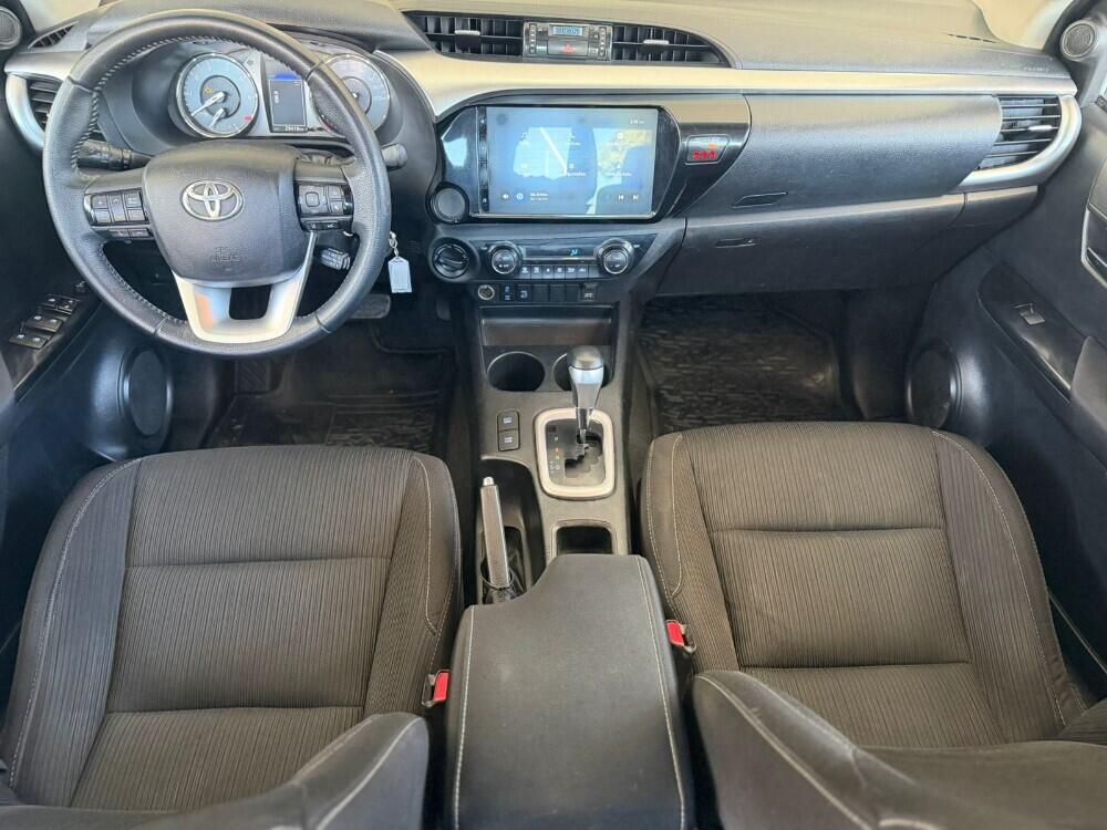 Toyota Hilux CD