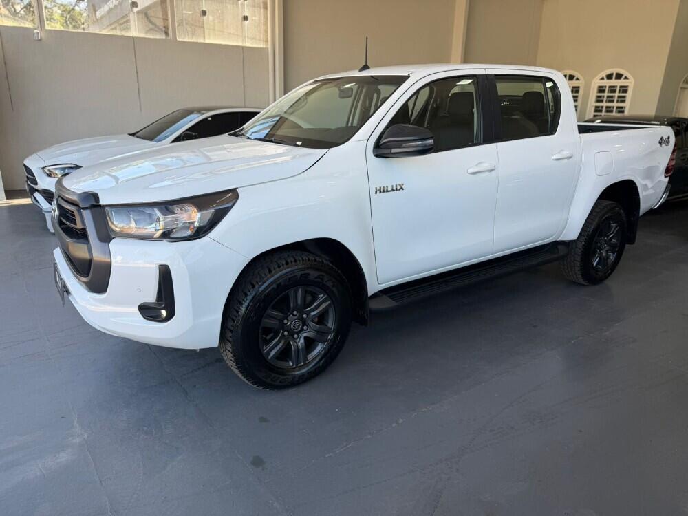 Toyota Hilux CD