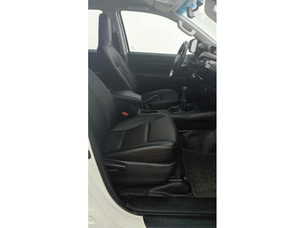 Toyota Hilux CD