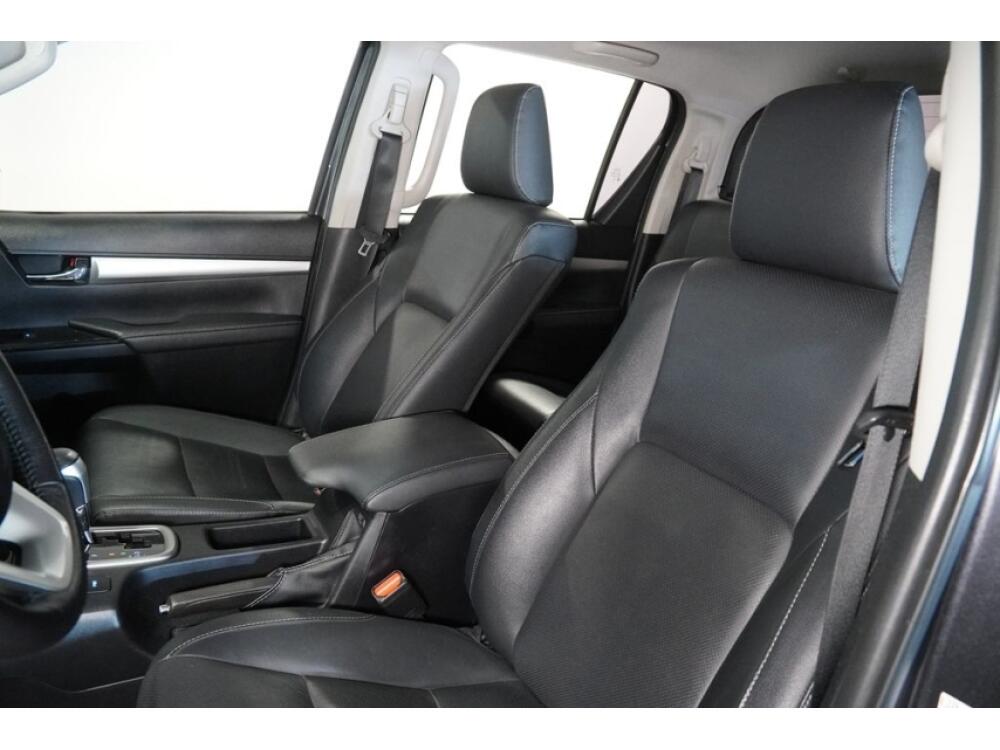 Toyota Hilux CD