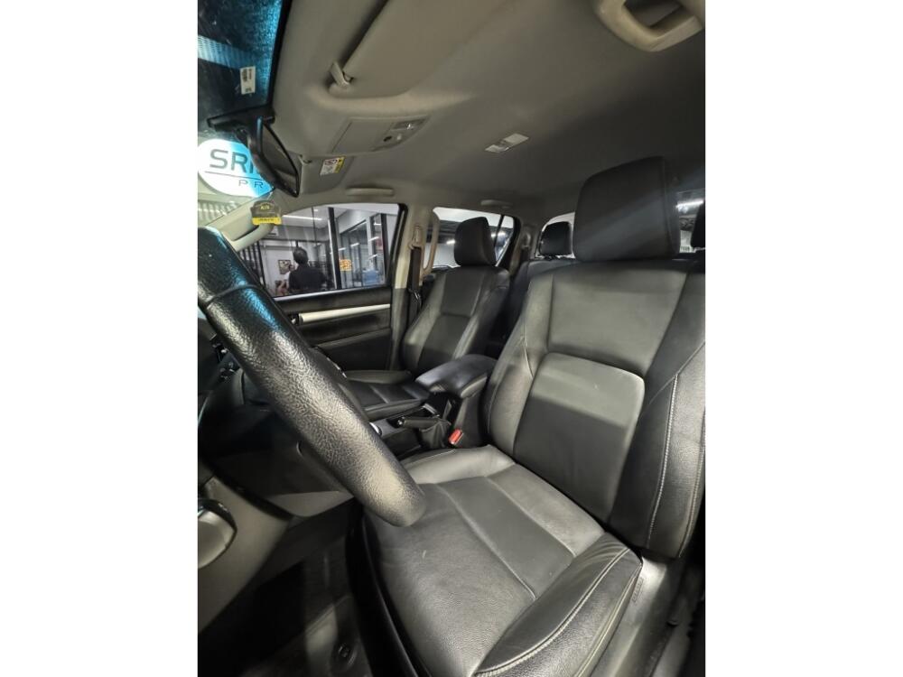 Toyota Hilux CD