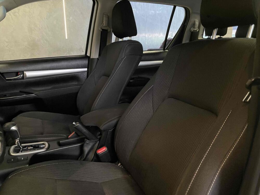 Toyota Hilux CD