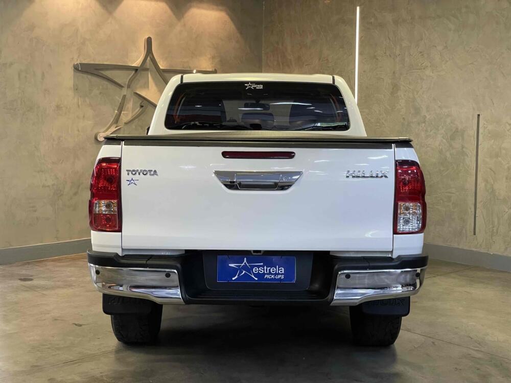 Toyota Hilux CD