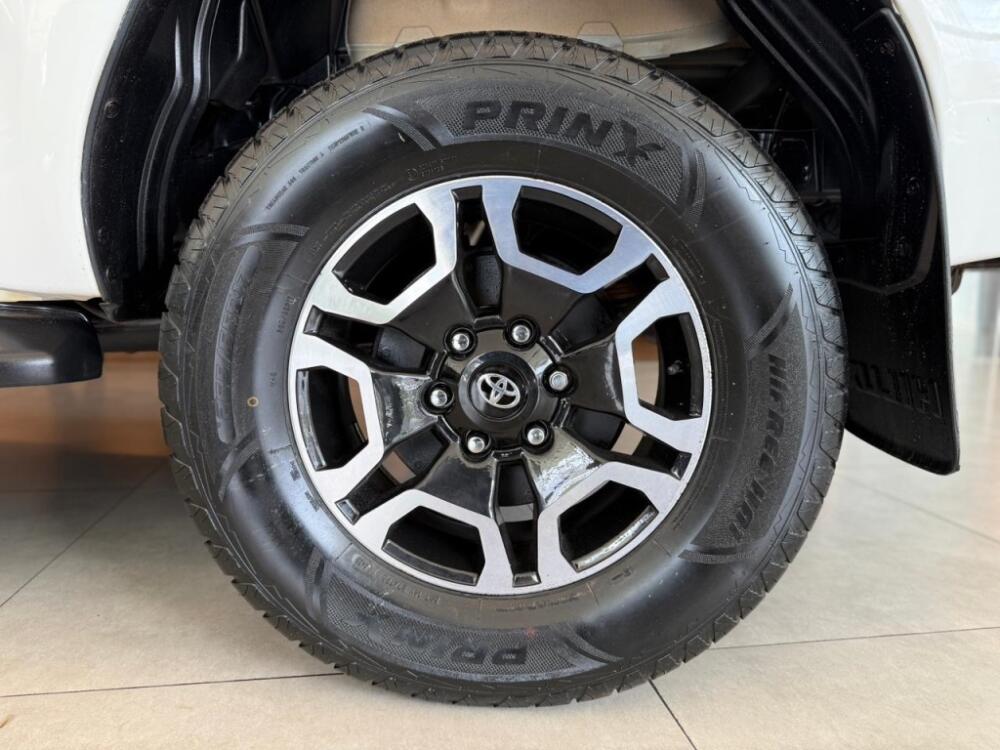 Toyota Hilux CD
