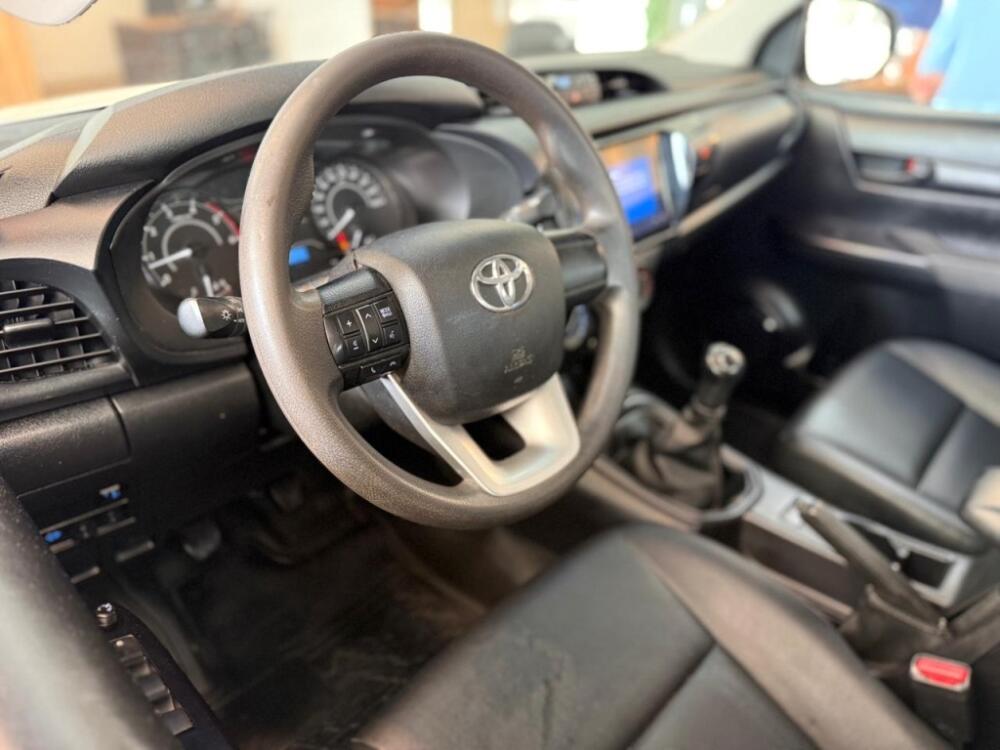 Toyota Hilux CD
