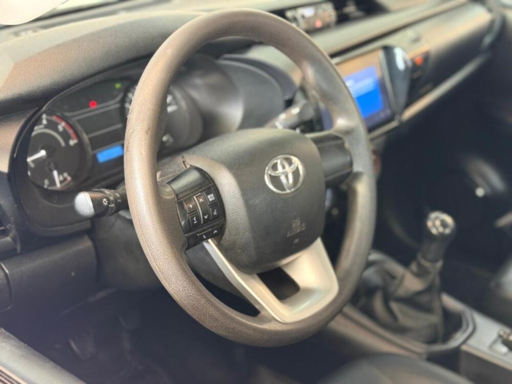 Toyota Hilux CD
