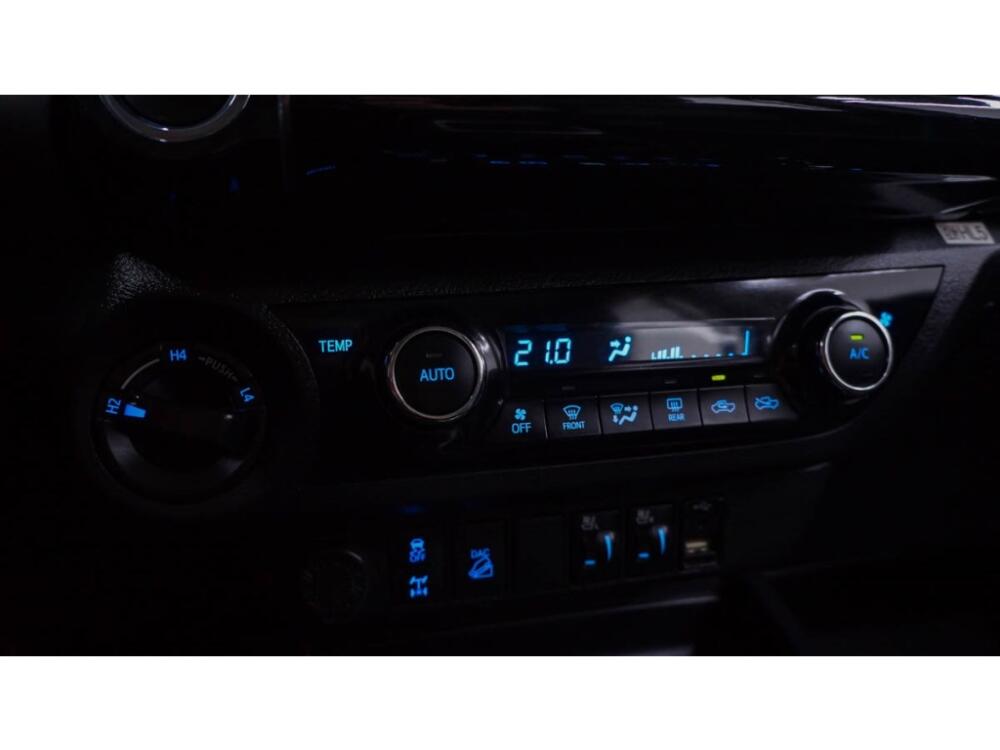 Toyota Hilux CD