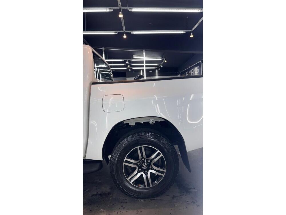 Toyota Hilux CD