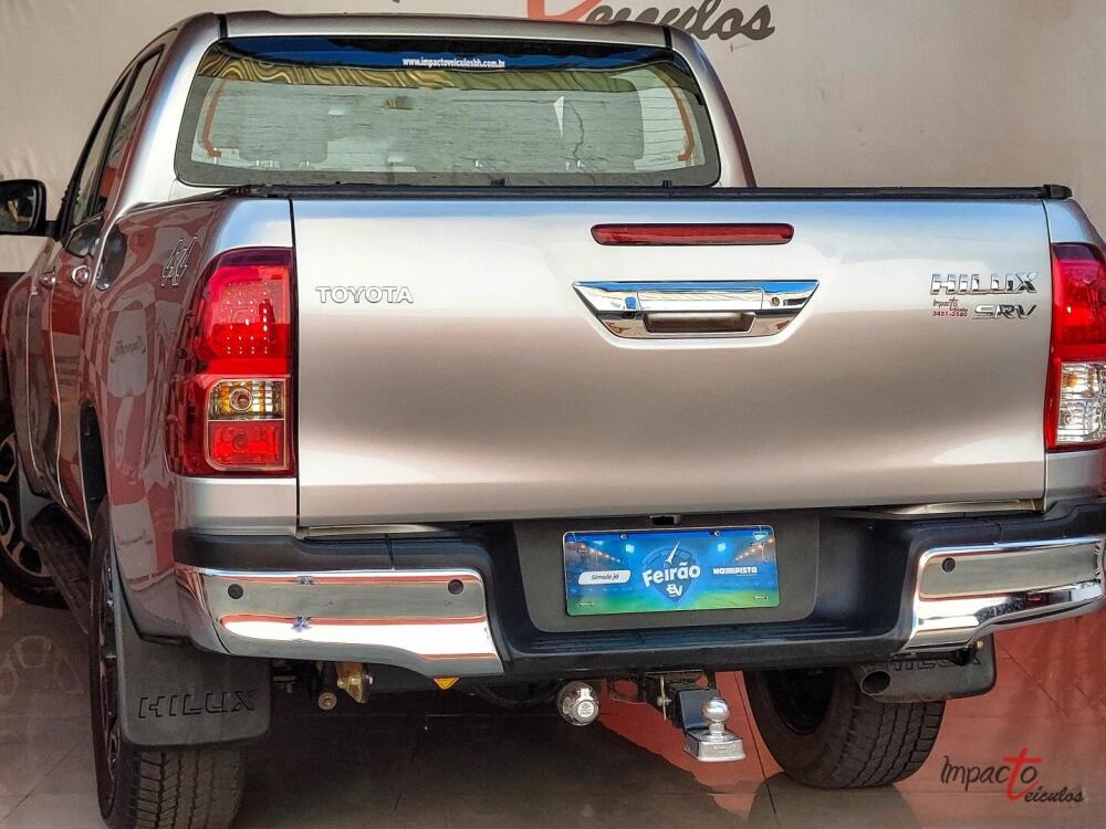 Toyota Hilux CD