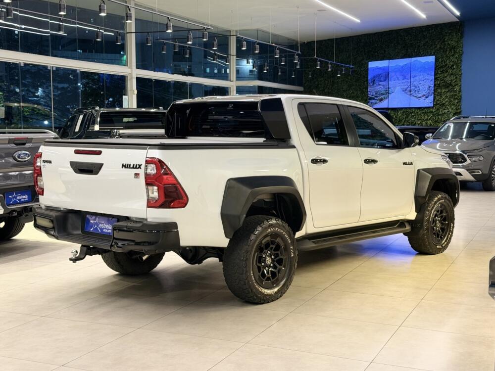 Toyota Hilux CD