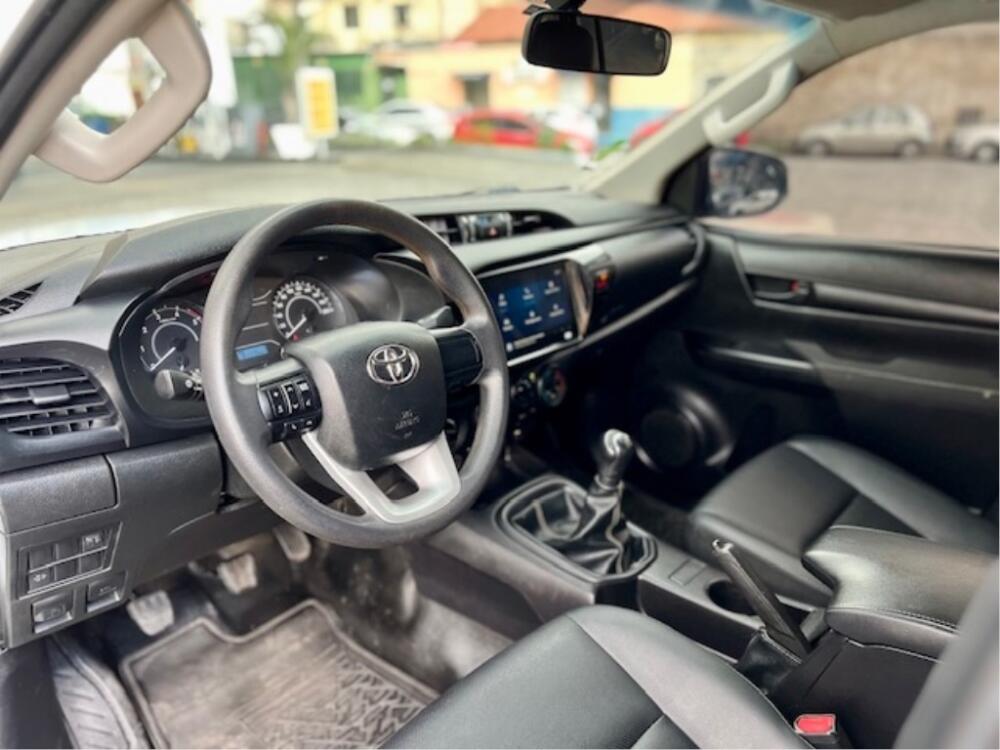 Toyota Hilux CD
