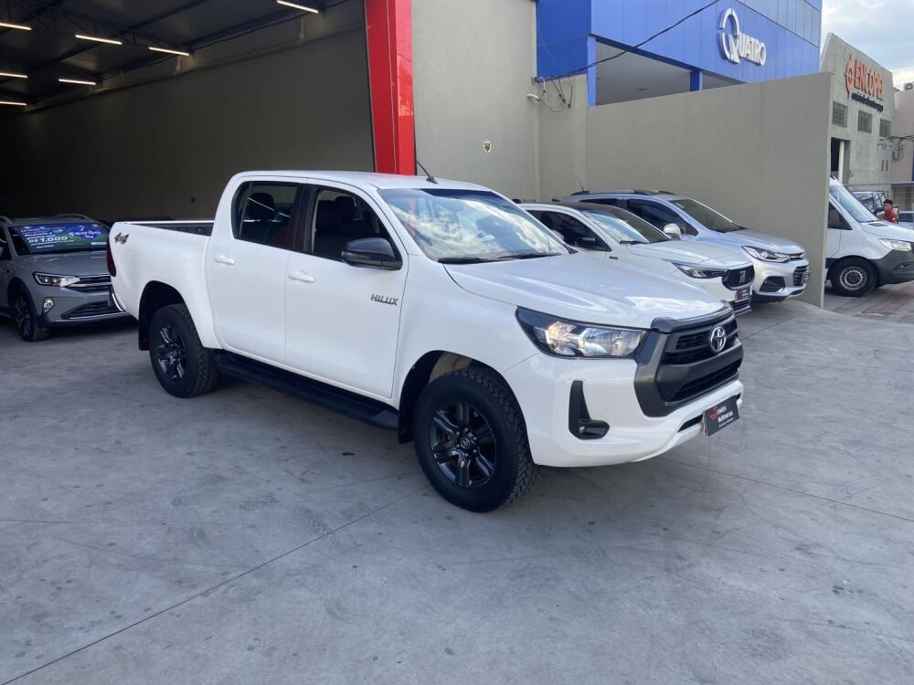 Toyota Hilux CD