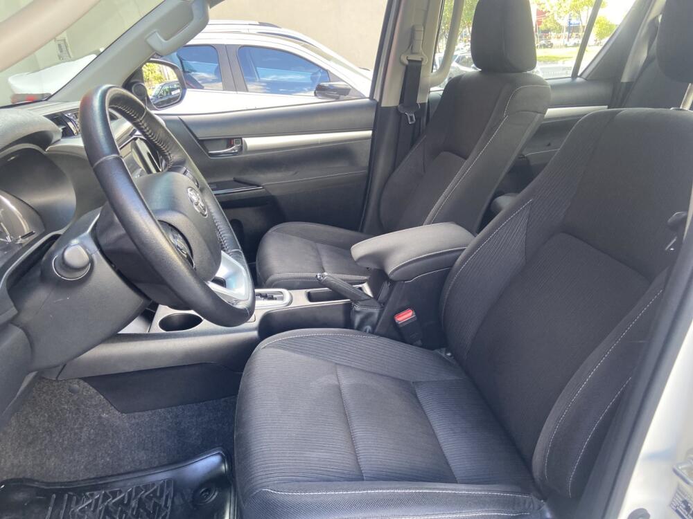 Toyota Hilux CD