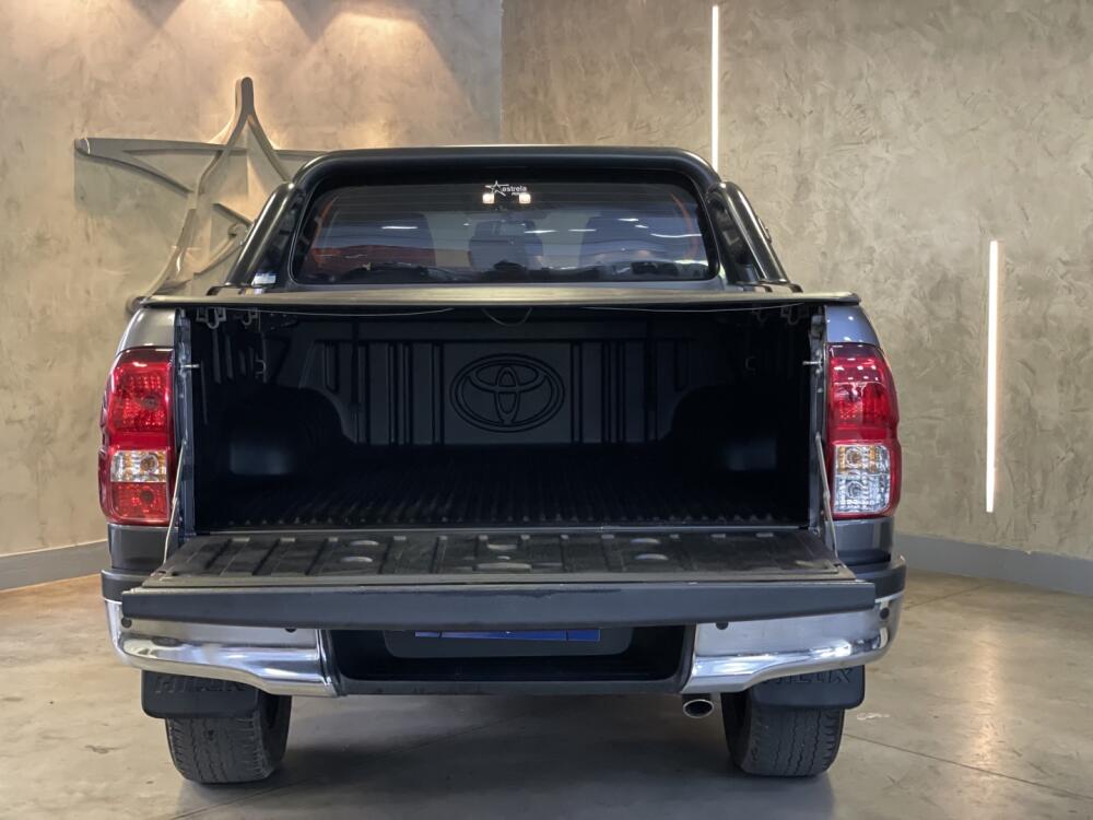 Toyota Hilux CD