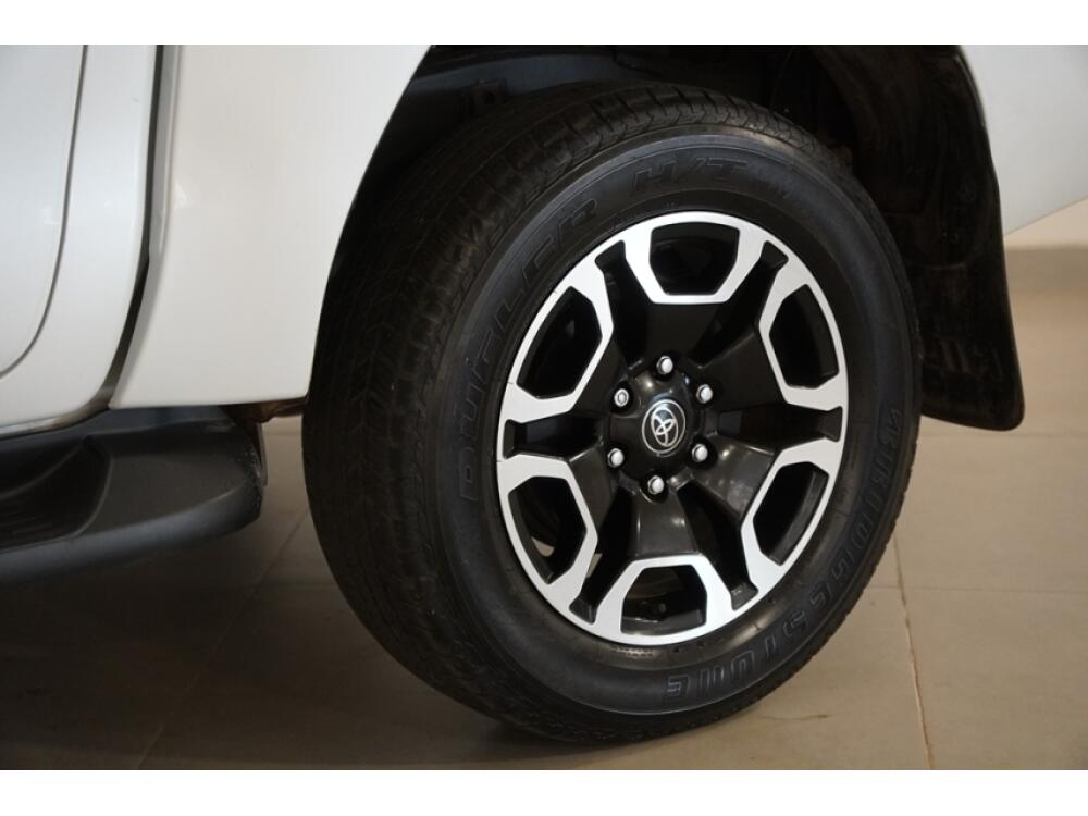 Toyota Hilux CD