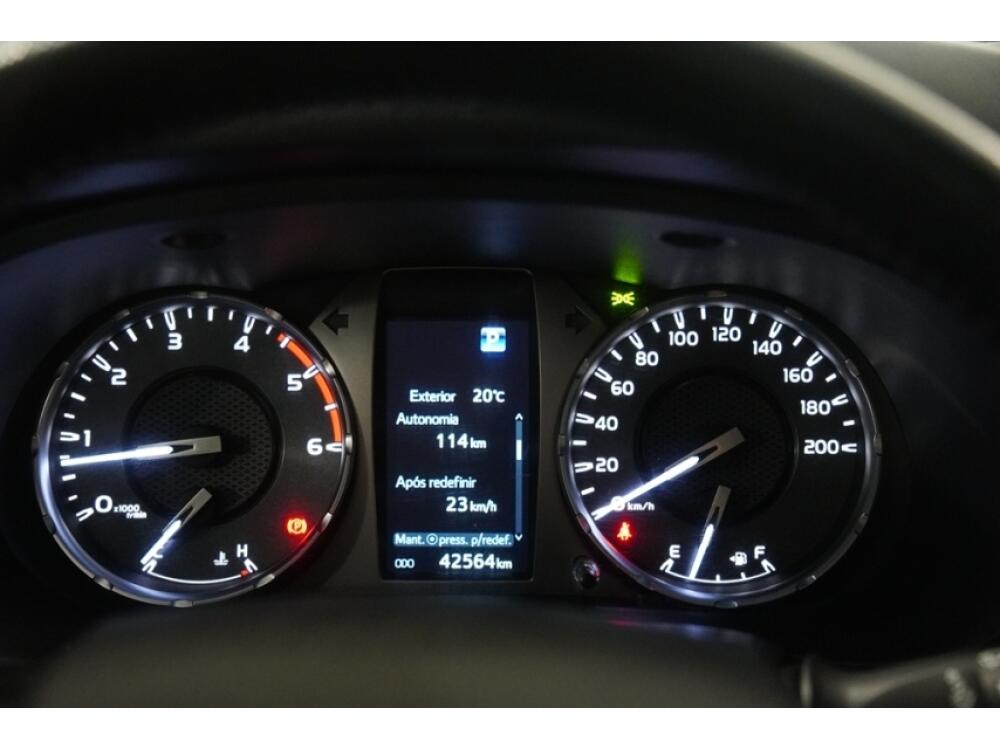 Toyota Hilux CD