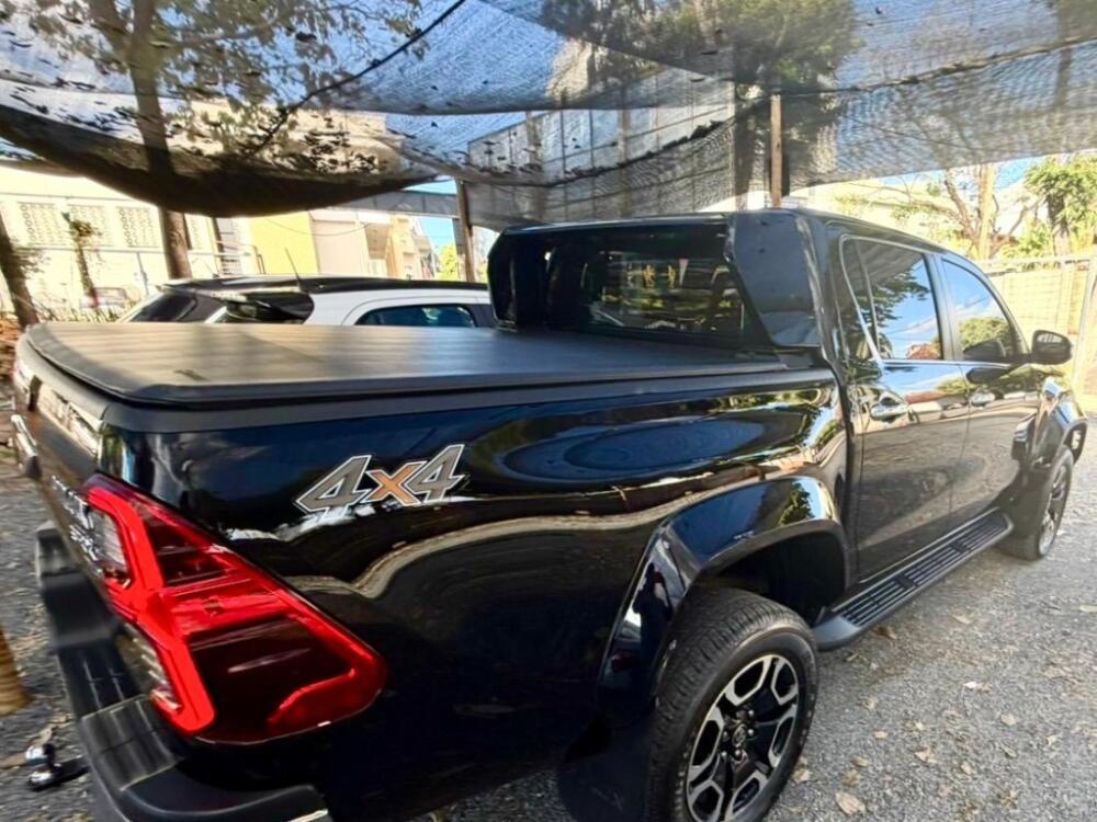Toyota Hilux CD