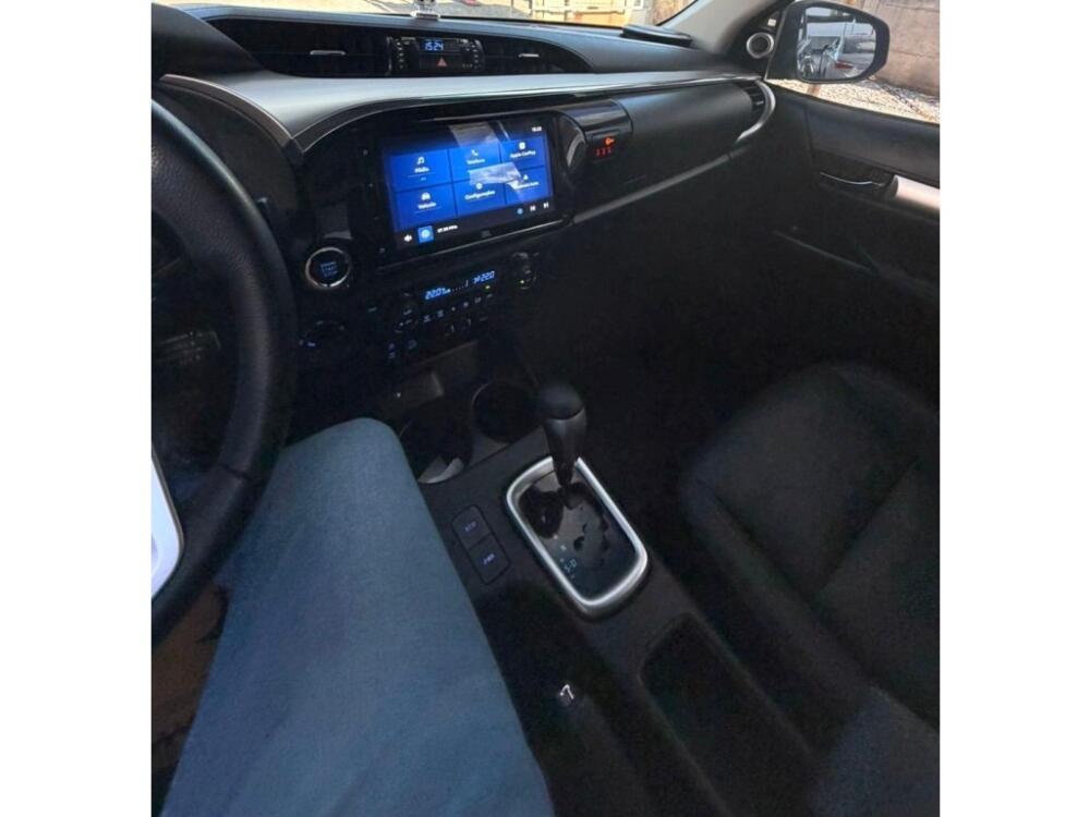 Toyota Hilux CD