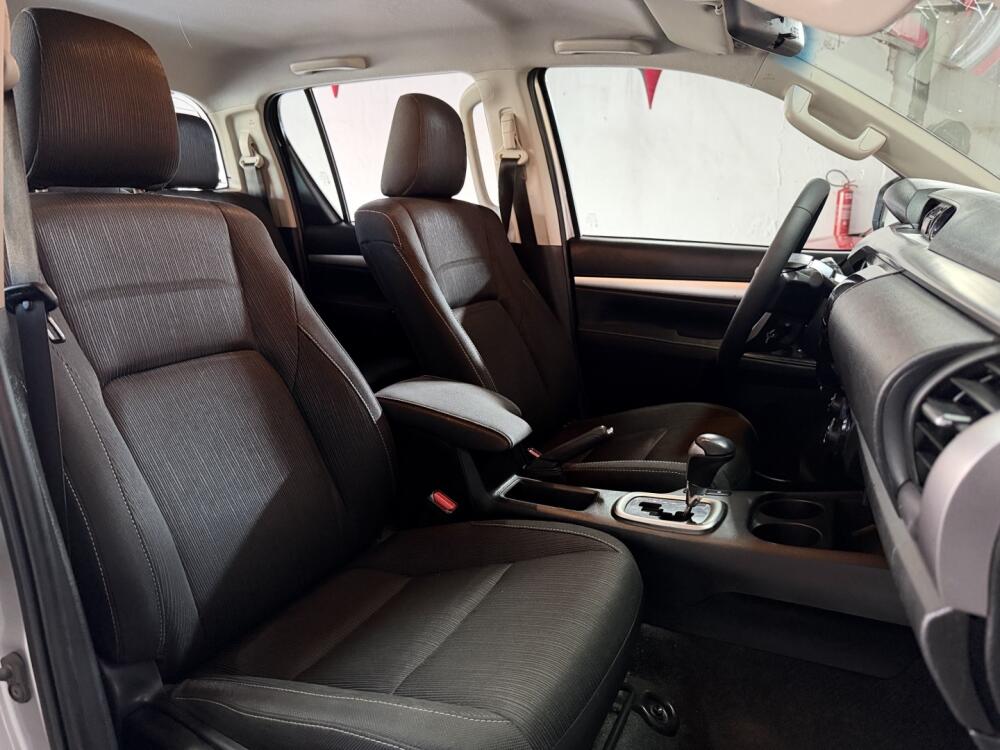 Toyota Hilux CD