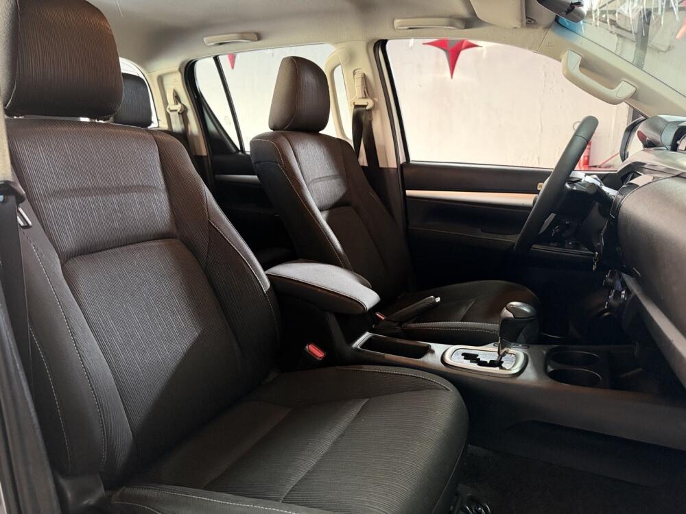 Toyota Hilux CD