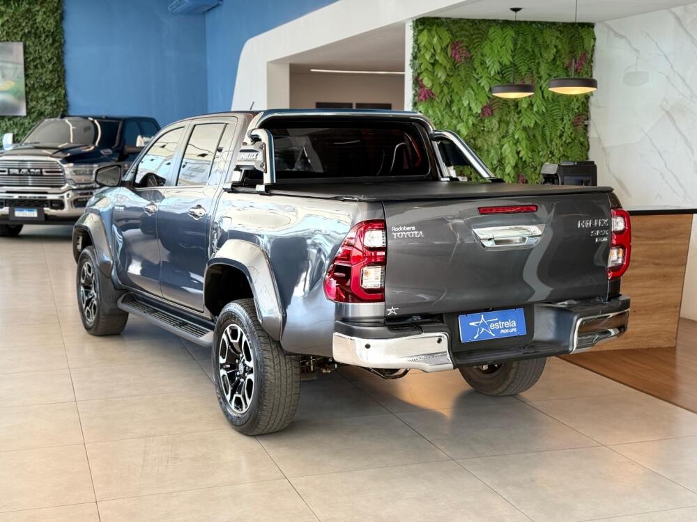 Toyota Hilux CD