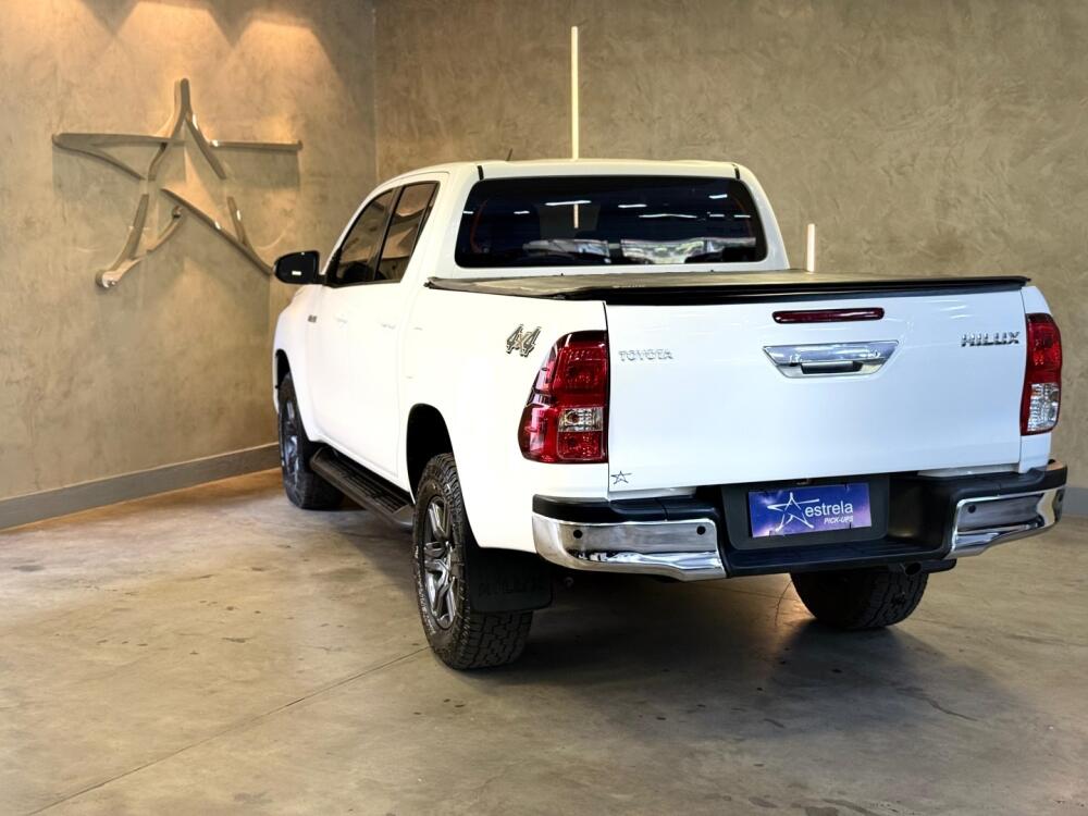 Toyota Hilux CD
