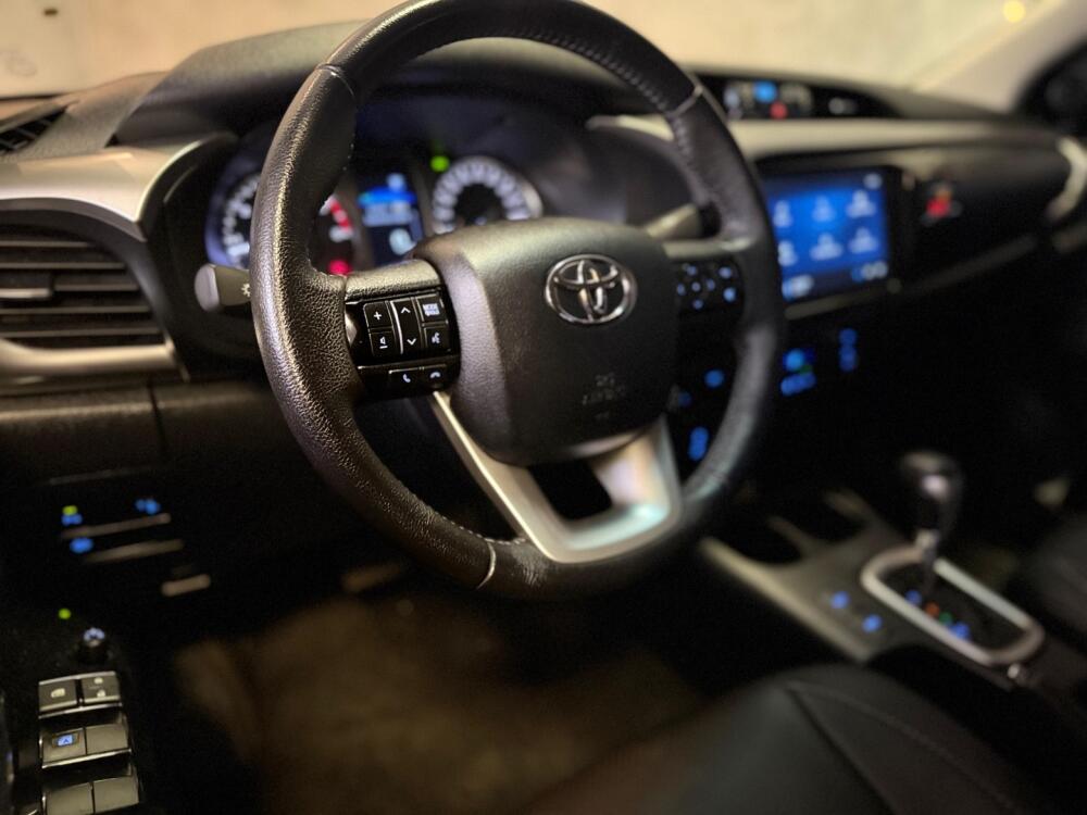Toyota Hilux CD