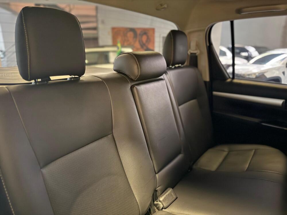 Toyota Hilux CD