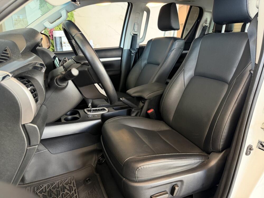 Toyota Hilux CD