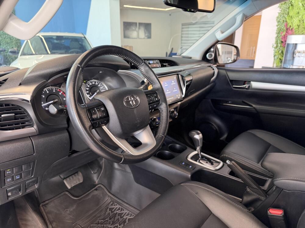 Toyota Hilux CD