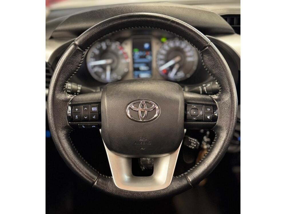 Toyota Hilux CD