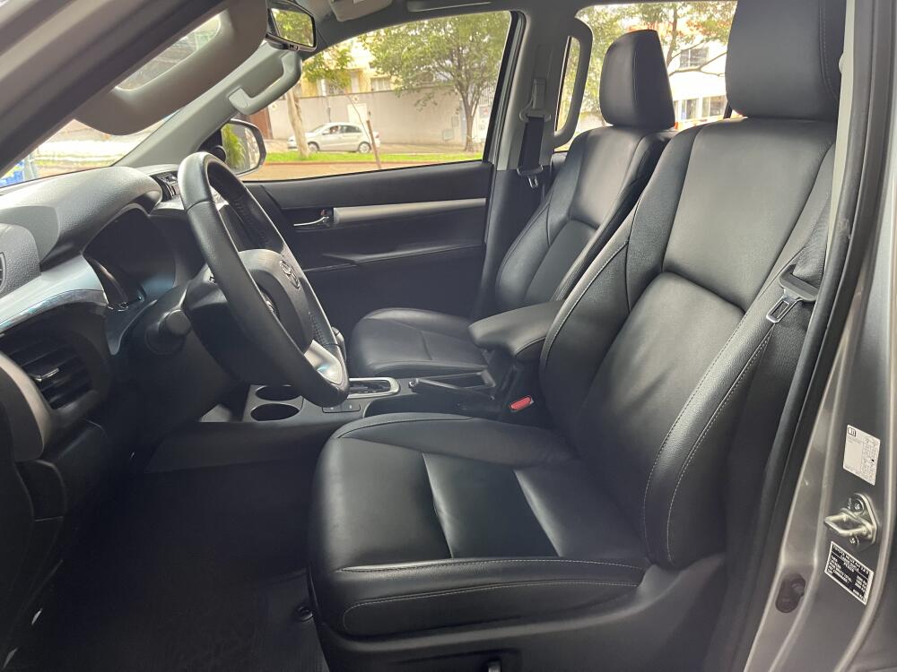 Toyota Hilux CD