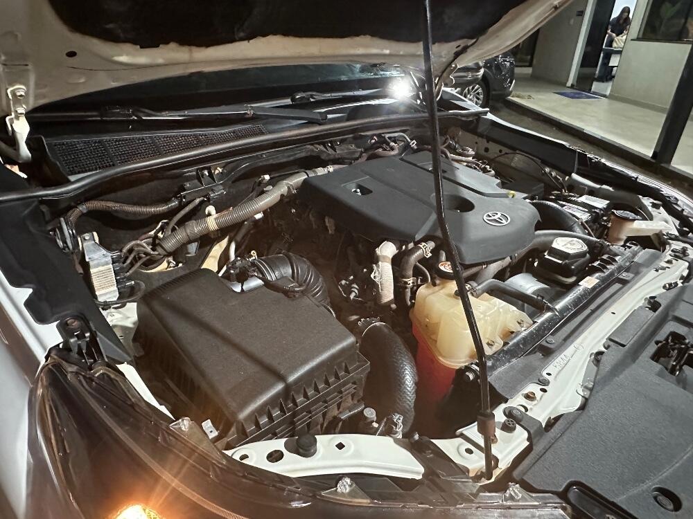 Toyota Hilux CD