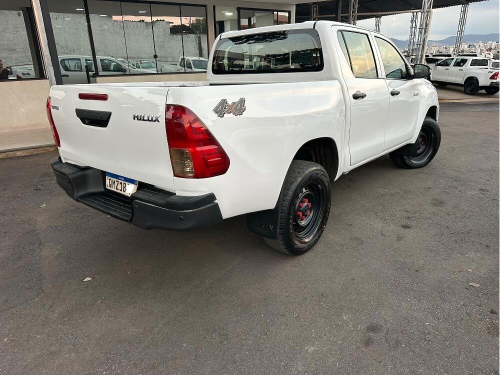 Toyota Hilux CD