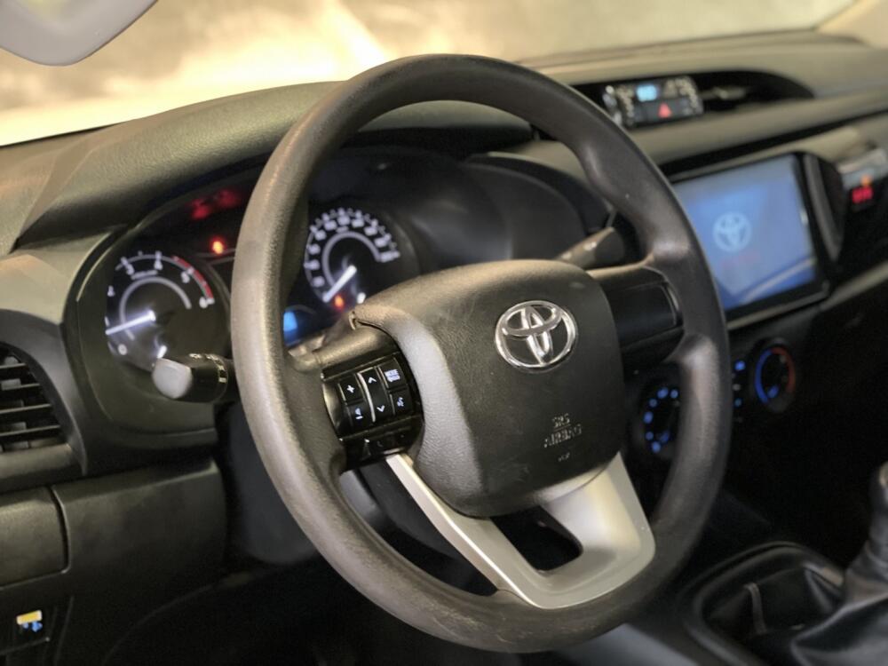 Toyota Hilux CD