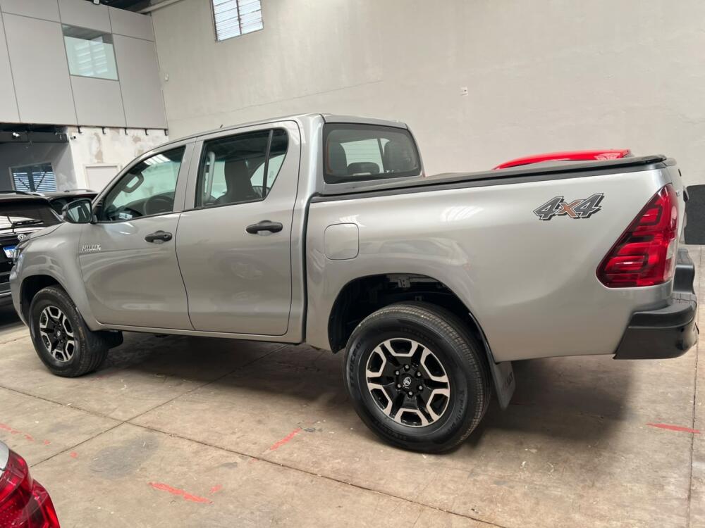 Toyota Hilux CD