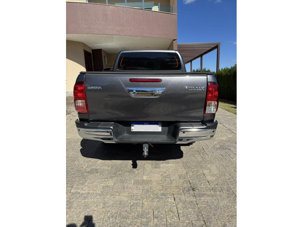 Toyota Hilux CD