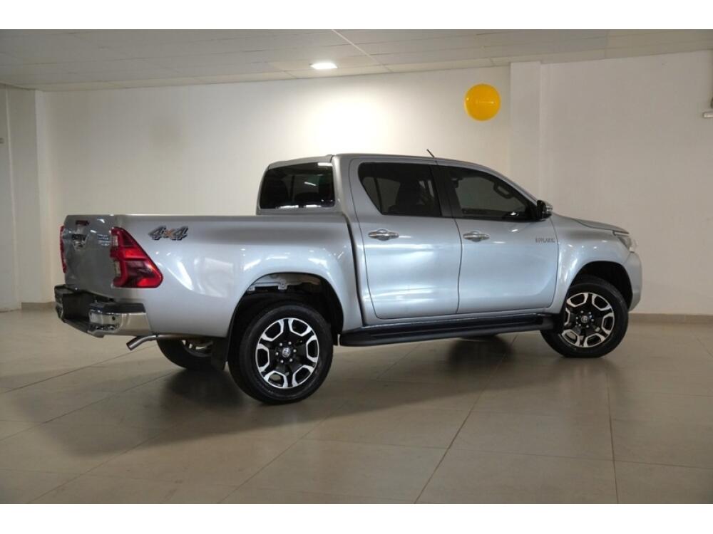 Toyota Hilux CD