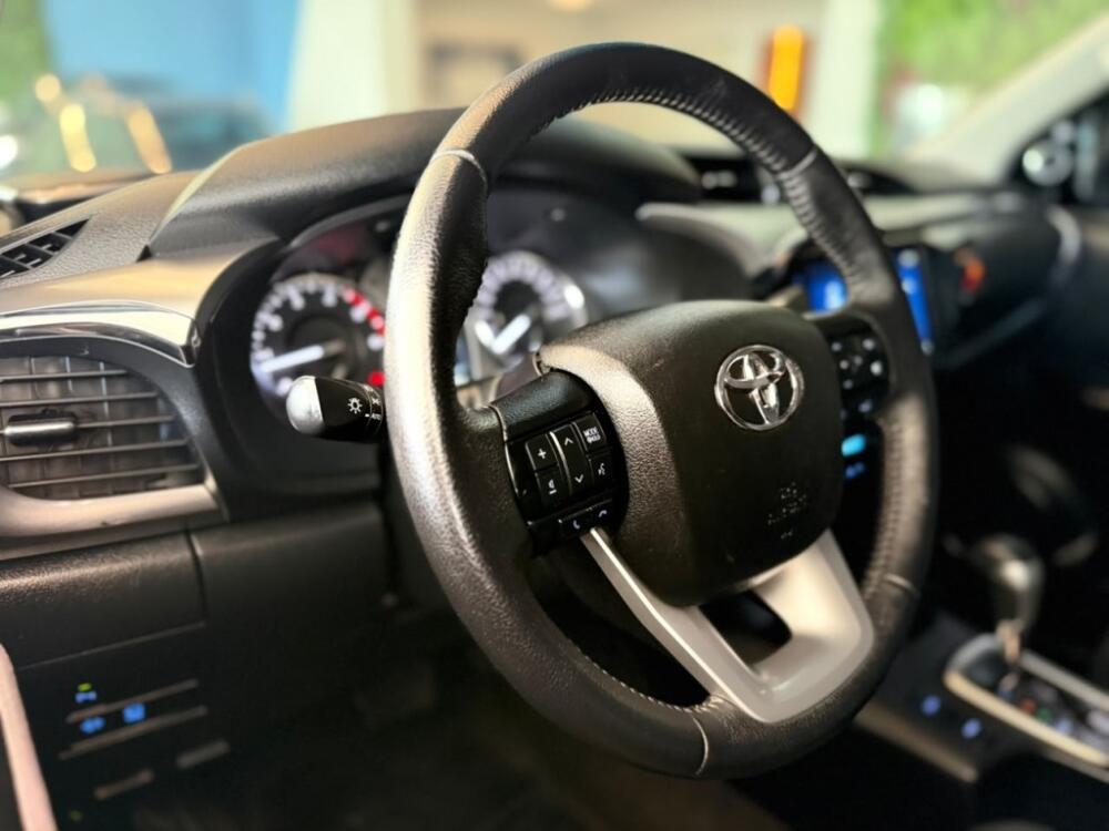 Toyota Hilux CD