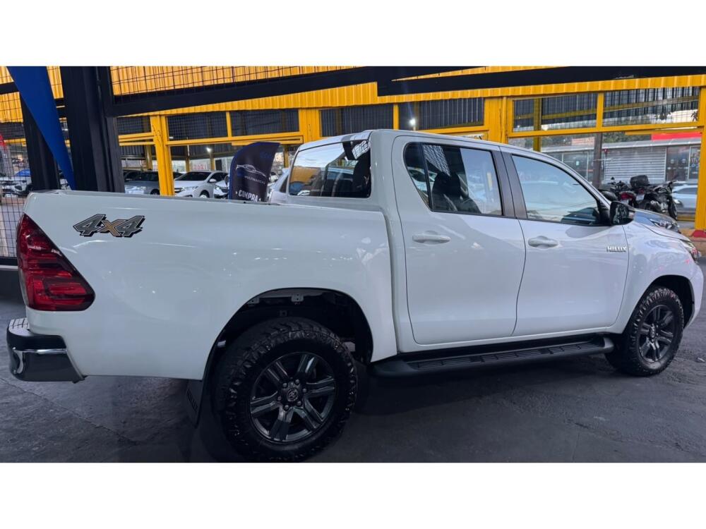 Toyota Hilux CD