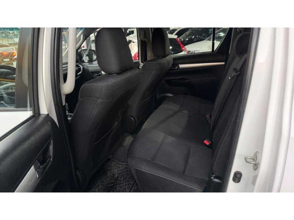 Toyota Hilux CD