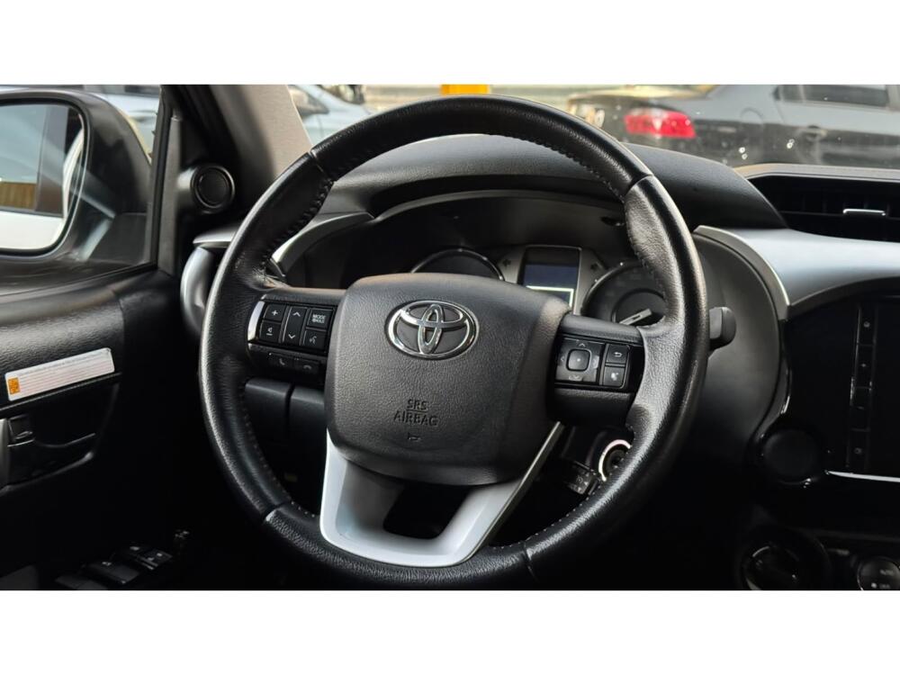 Toyota Hilux CD