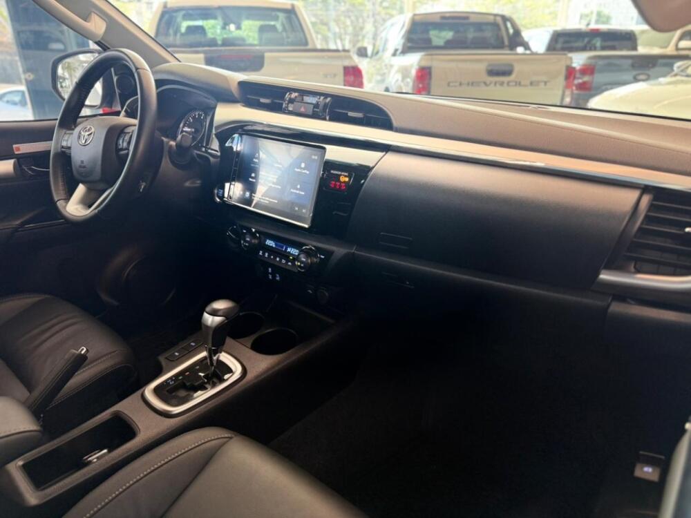 Toyota Hilux CD
