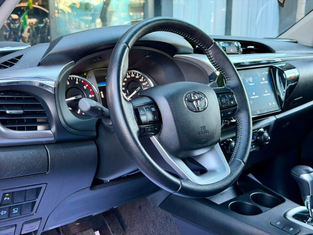 Toyota Hilux CD